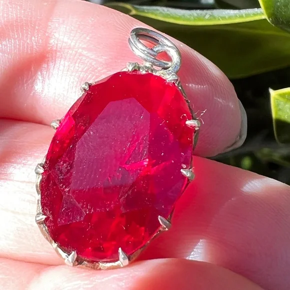VINTAGE RUBY RED PASTE USSR SOVIET RUSSIAN PENDANT 875 STERLING SILVER STAMPED